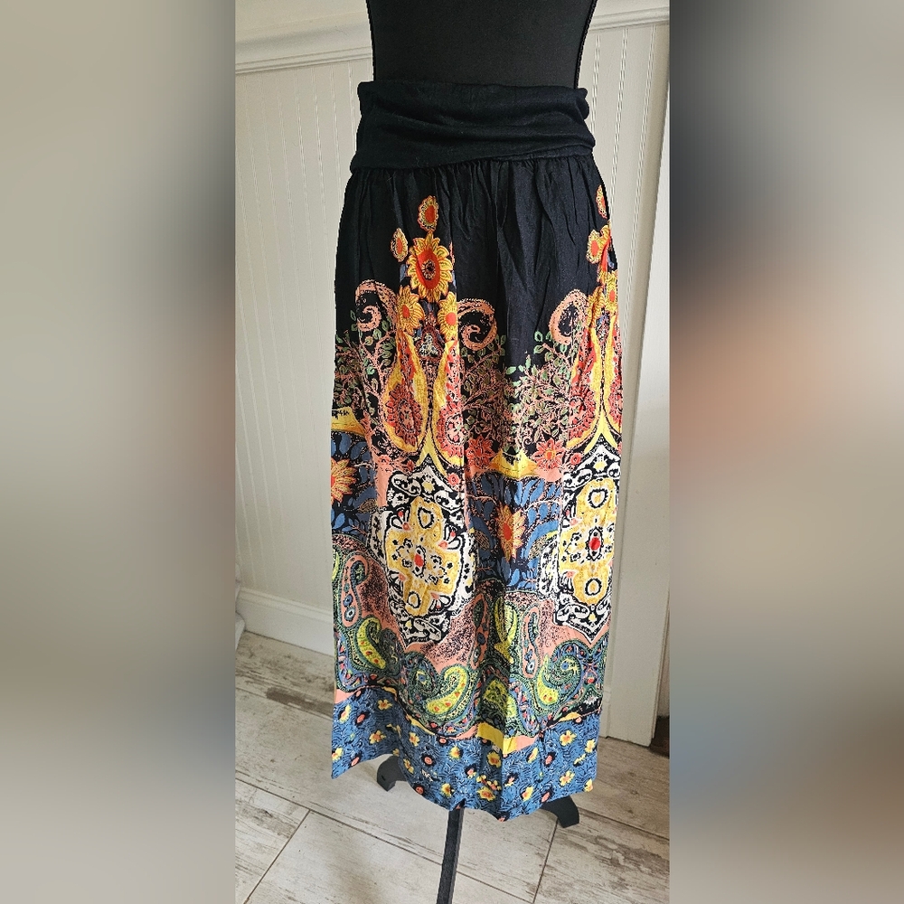 Angie NWT Bohemian Floral Maxi Skirt - Multicolor M